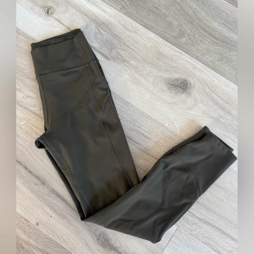 Lululemon Cropped Ankle Leggings